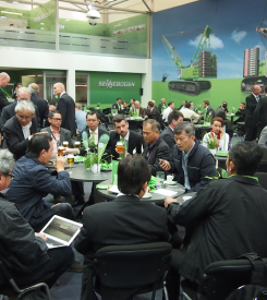 discussion-with-major-customers-in-bauma-trade-show-germany